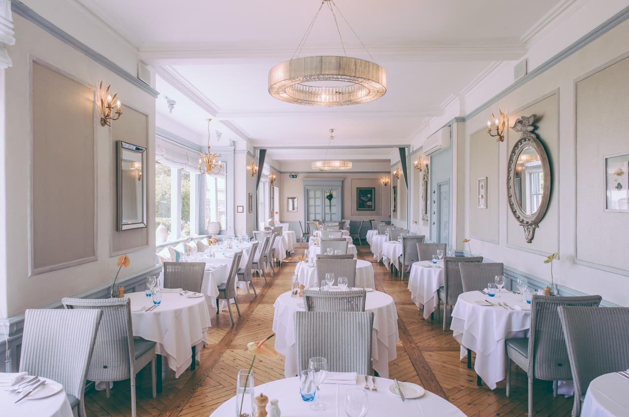 ליים ריג'יס Alexandra Hotel & Restaurant מראה חיצוני תמונה