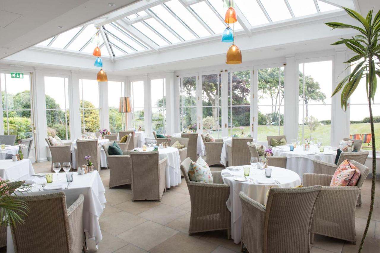 ליים ריג'יס Alexandra Hotel & Restaurant מראה חיצוני תמונה